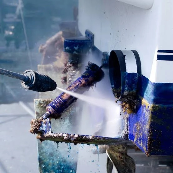 Hull Cleaning